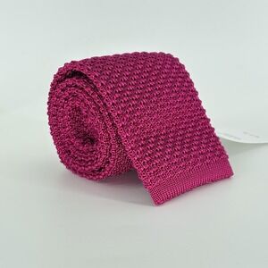 BEN SILVER CHARLESTON Raspberry Red 100% SILK KNIT SQUARE END TIE Grenadine
